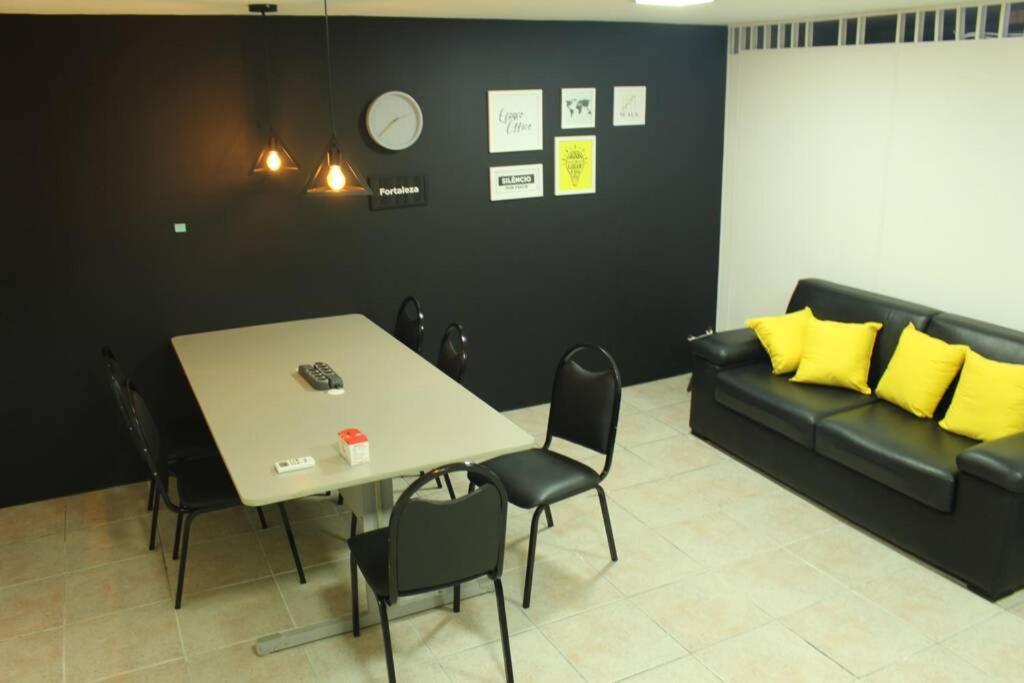 13 Flat Beira Mar Com Energia, Vaga, 3 Camas, Wi-Fi E Ar Lägenhet Fortaleza  Exteriör bild